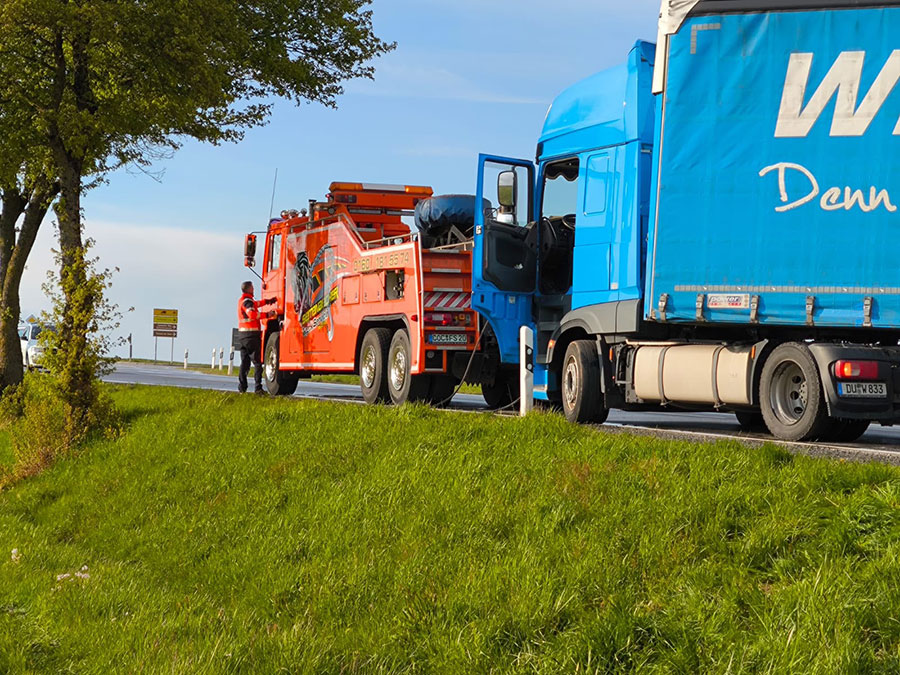 LKW Unfallbergung