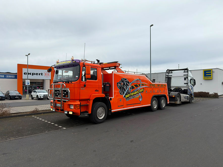 LKW Bergung in Illerich